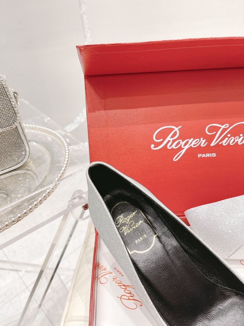 Roger Vivier flat shoes